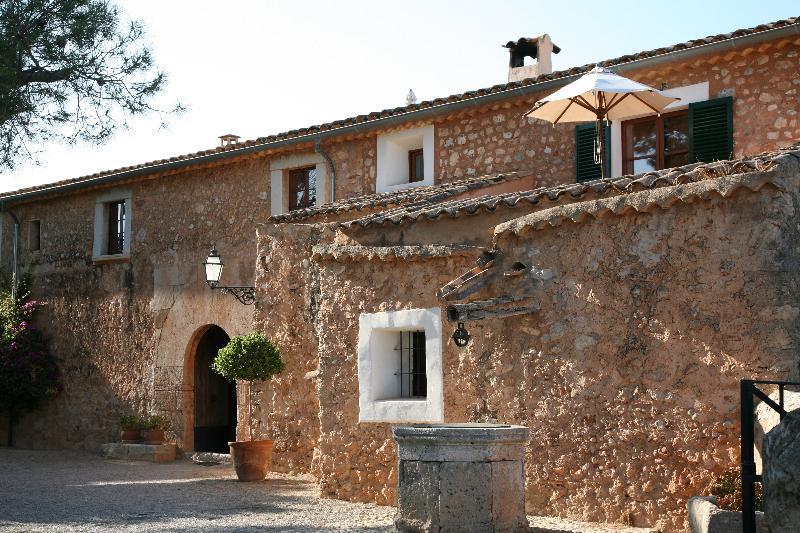 Maison d'hôtes Torrent Fals à Santa Maria del Cami  Extérieur photo